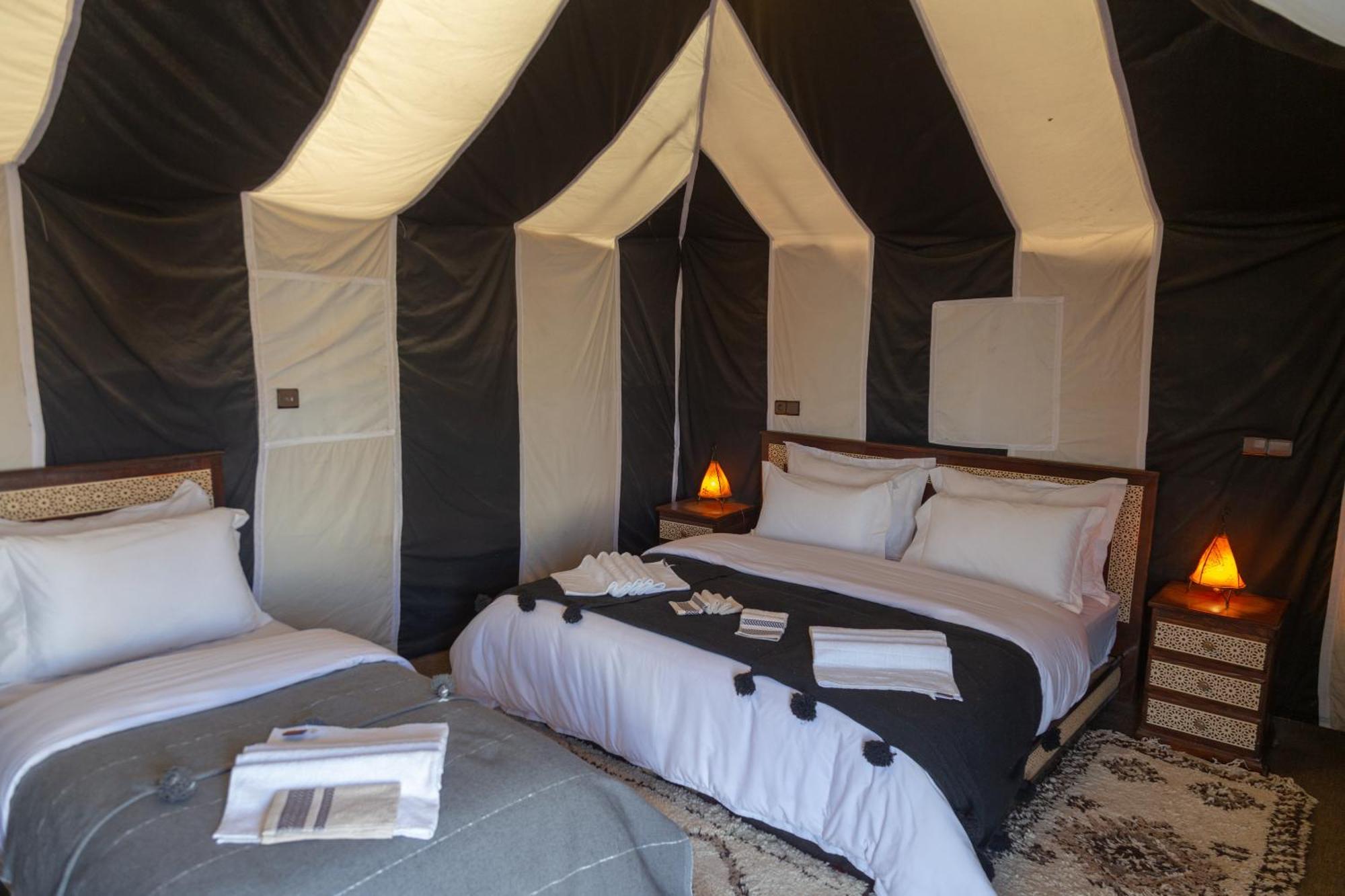 Erg Chebbi Khamlia Desert Camp 梅尔祖卡 外观 照片