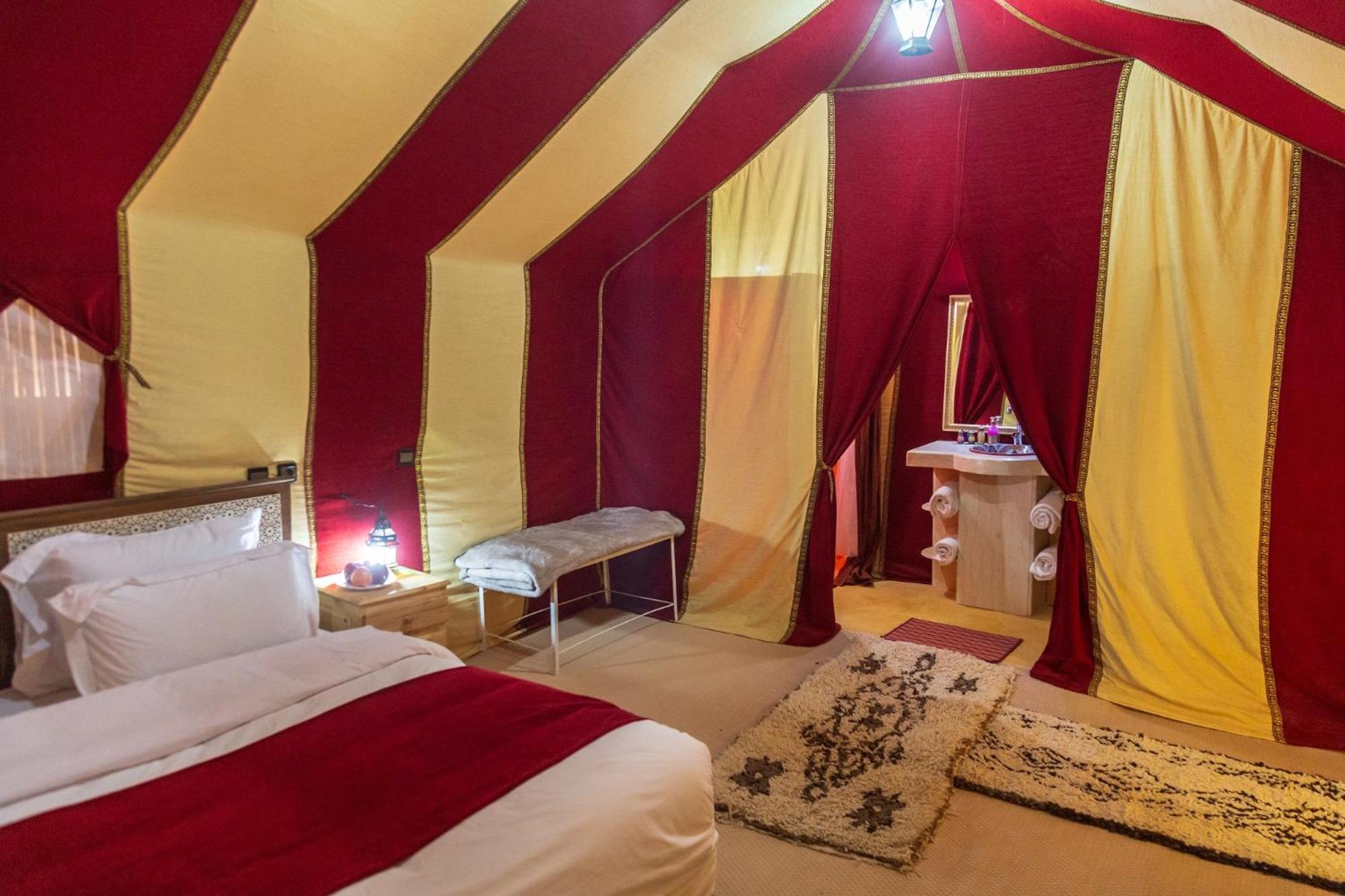 Erg Chebbi Khamlia Desert Camp 梅尔祖卡 外观 照片